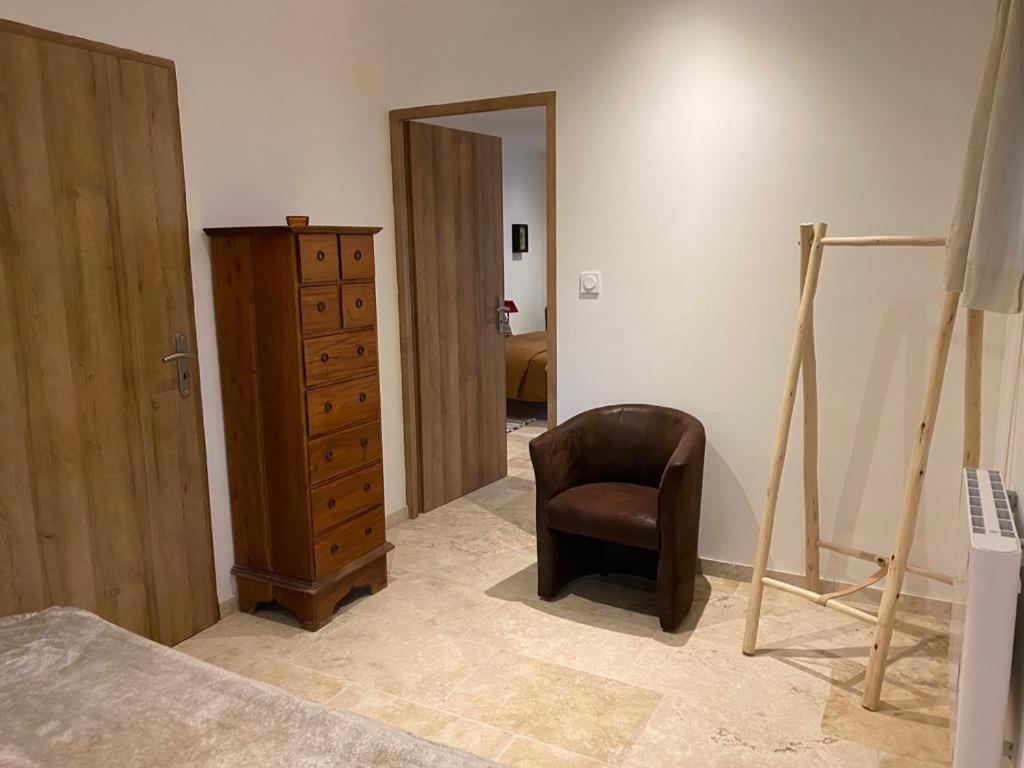 Bastide De La Madeleine Bed & Breakfast Pougnadoresse Bagian luar foto