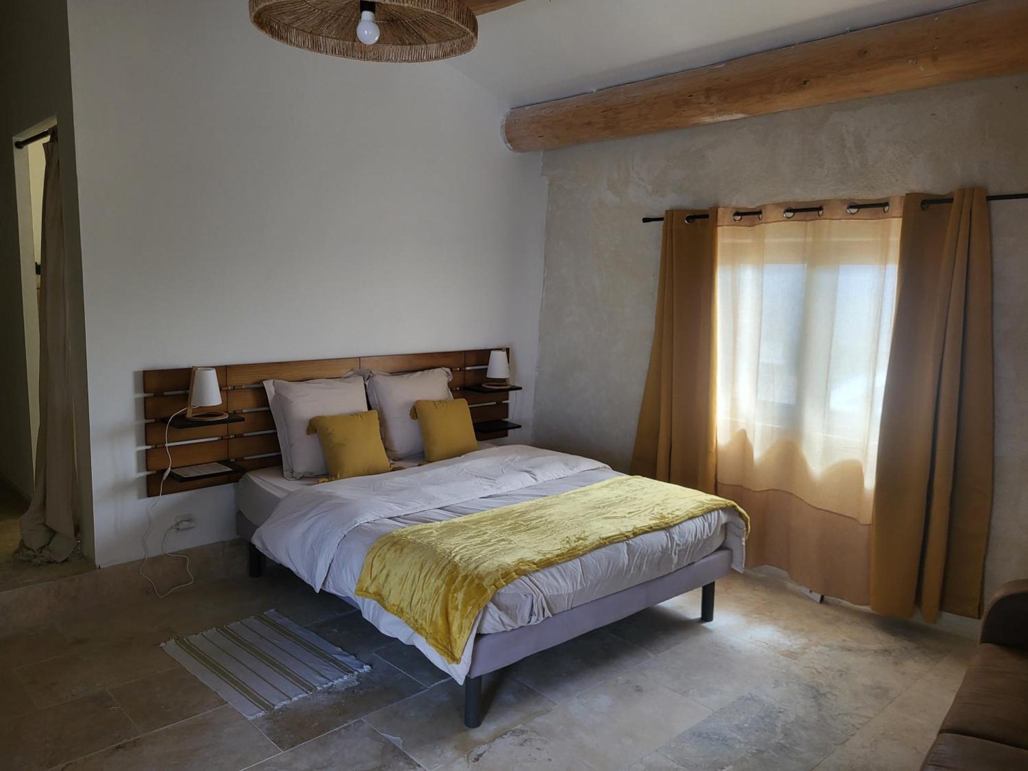 Bastide De La Madeleine Bed & Breakfast Pougnadoresse Ruang foto